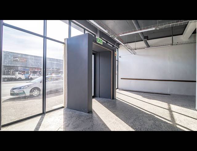 456M² APARTMENT BLOCK FOR SALE IN GOODWOOD ESTATE
